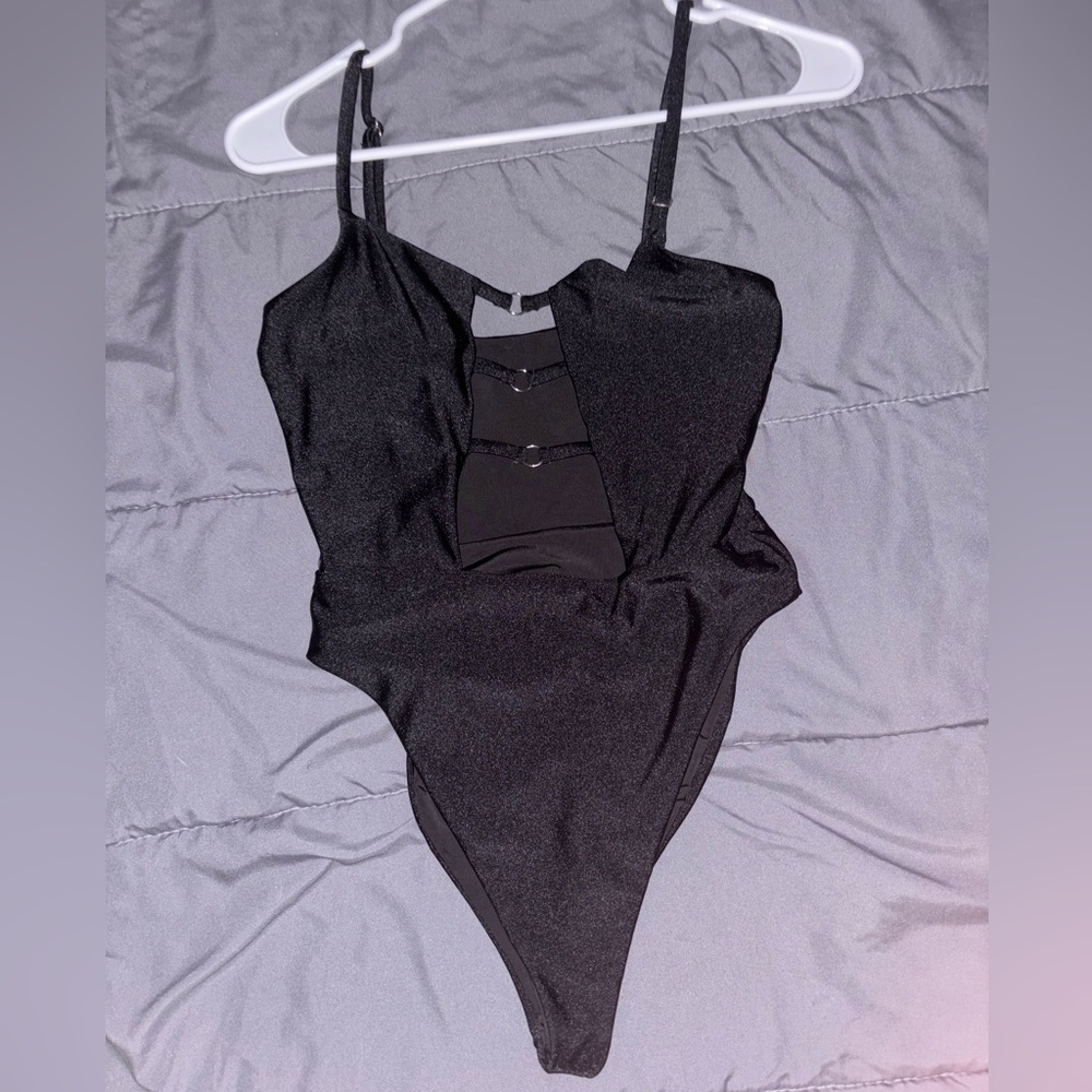 Small Black Fashion Nova Bodysuit